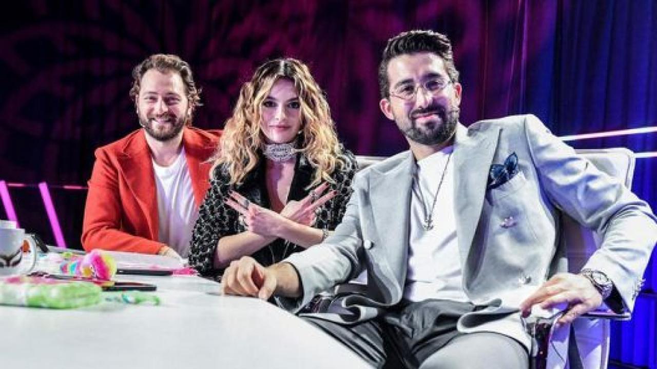 مسلسل من انت ايها المقنع الحلقة 7 مترجمة