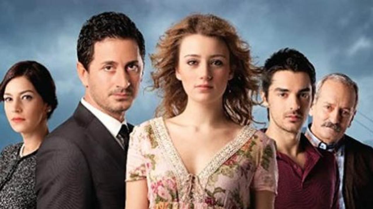 مسلسل الصاعقة التي سقطت على المنزل الحلقة 15 مترجمة